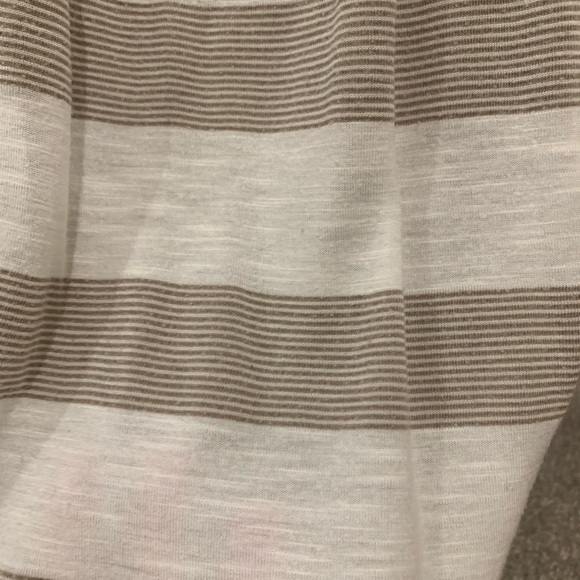 Tan and white pocket tank - Picture 4 of 5